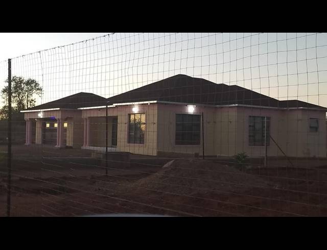 3 BEDROOM HOUSE FOR SALE IN JILONGO